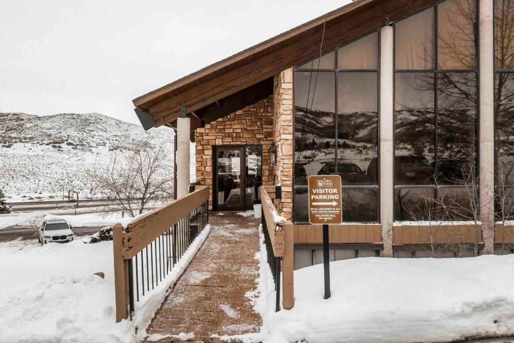 Cozy Top Floor Condo With Mountain Views Park City Exteriér fotografie