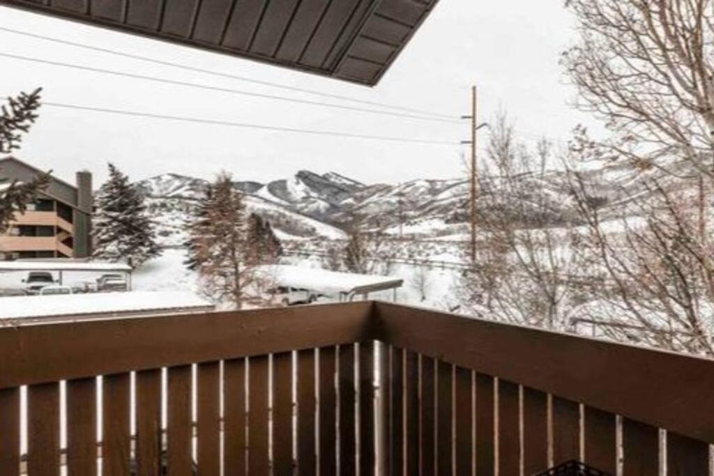 Cozy Top Floor Condo With Mountain Views Park City Exteriér fotografie